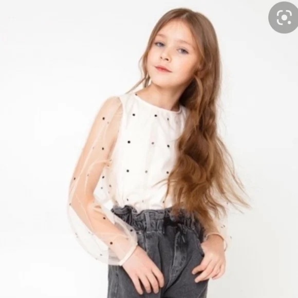Zara girl soft cream polka dot organza blouse size 13/14Y - Picture 1 of 3